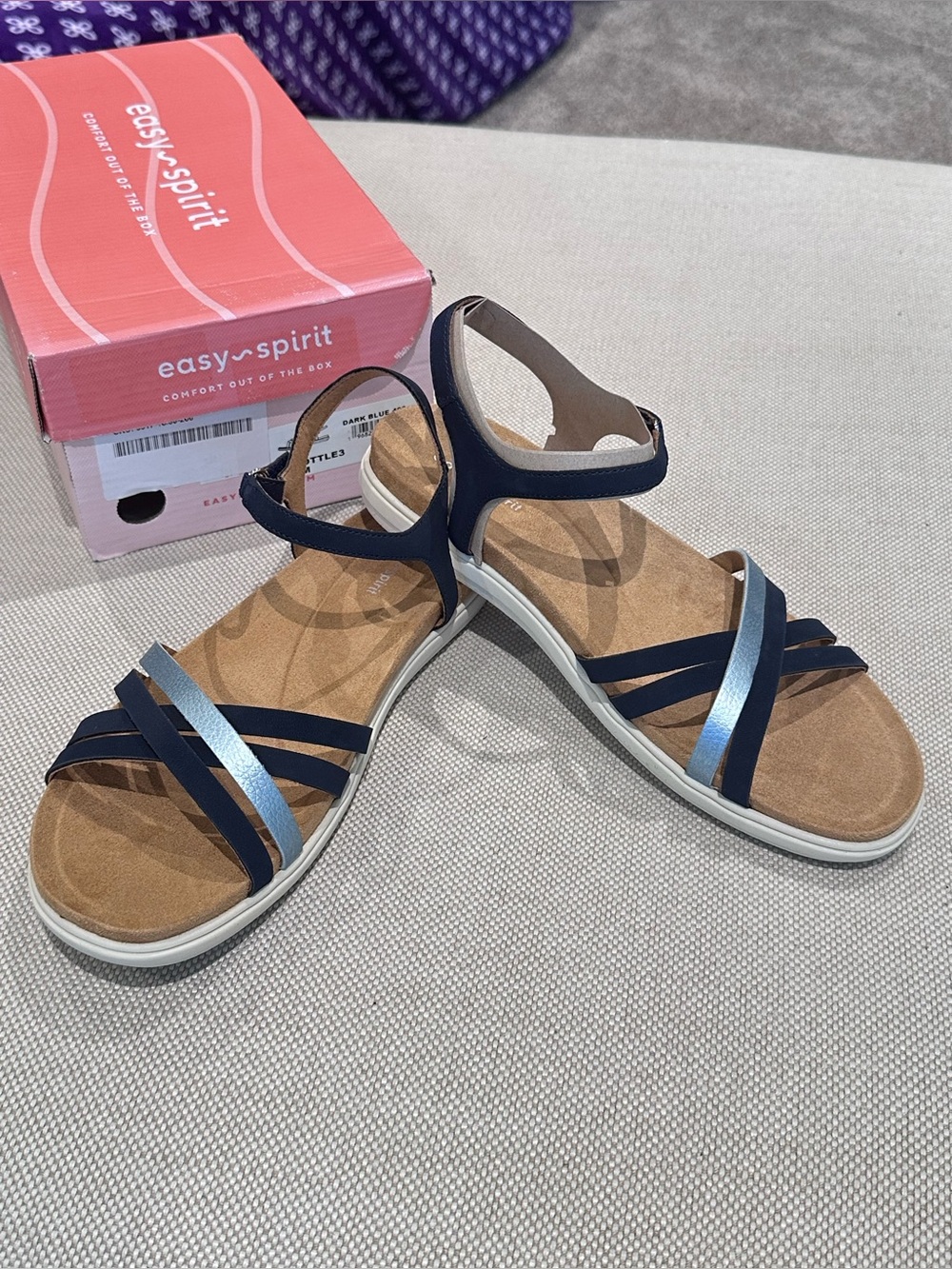 EASY SPIRIT size 9.5 Dark Blue Dottle Comfort Lightweight Velcro Sandals NEW - Picture 9 of 15